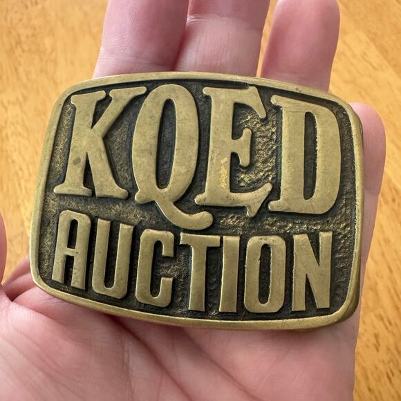 Vintage 1978 KQED Auction Brass Belt Buckle San Francisco Public FM Radio - Picture 8 of 10